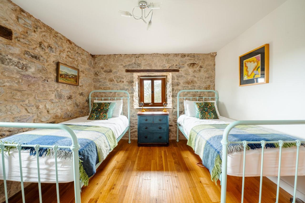 Stunning Converted Granary In Heart Of St Davids Exterior foto