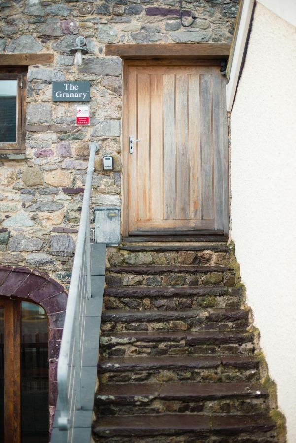 Stunning Converted Granary In Heart Of St Davids Exterior foto
